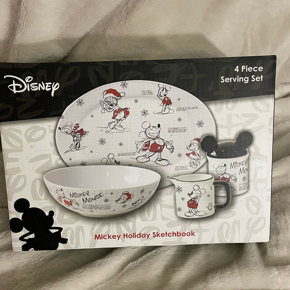Mickey Holiday Sketchbook